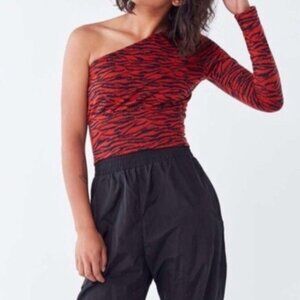 Urban Outfitters One Shoulder Red Animal Print Top Medium Y2K 90s Streetwear